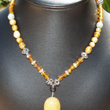 Fresh Water Pearl Necklace With Amber Color Pendent